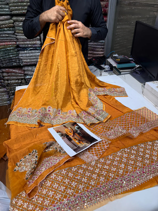 HUSSAIN REHAR TASSEL SILK ARASTI