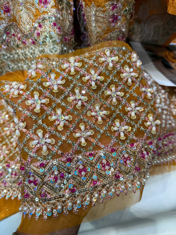 HUSSAIN REHAR TASSEL SILK ARASTI