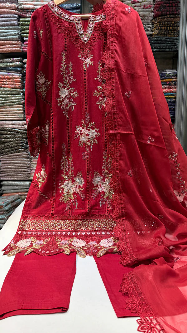 Maria.B Lawn RTW 2406 (STITCHED)