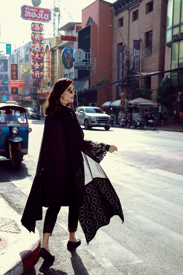 Mysie By Tahira | Black - Lawn Collection Replica