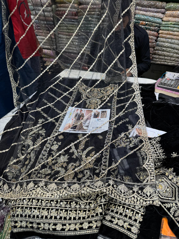 LAILA MISHRA VELVET 3PC BLACK