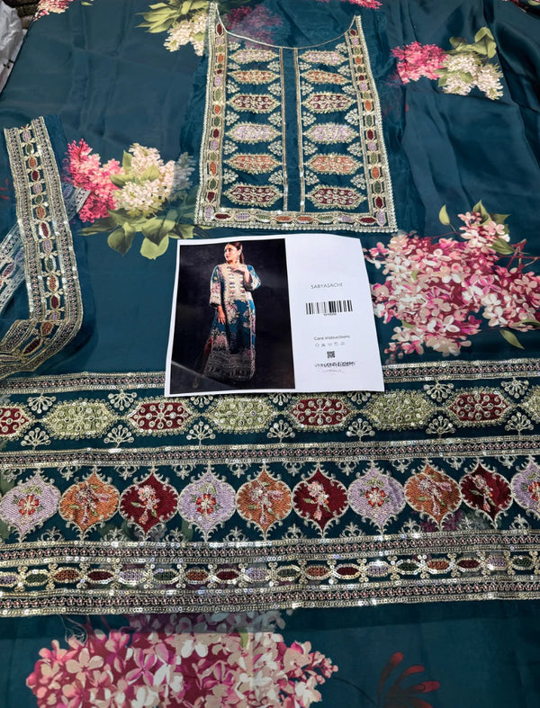 KARINA KAPOOR SILK PRINT