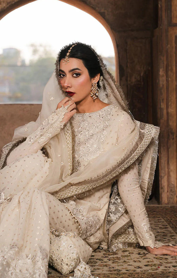 FAIZA SAQLAIN TASSEL SILK DEVINA