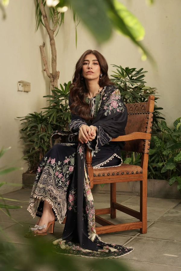 Maryum N Maria Black Luxury Lawn Collection Replica