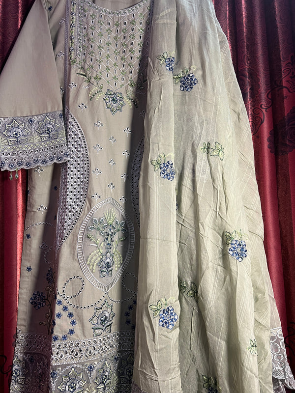 PASTEL GREEN CHIKANKARI KHADDAR