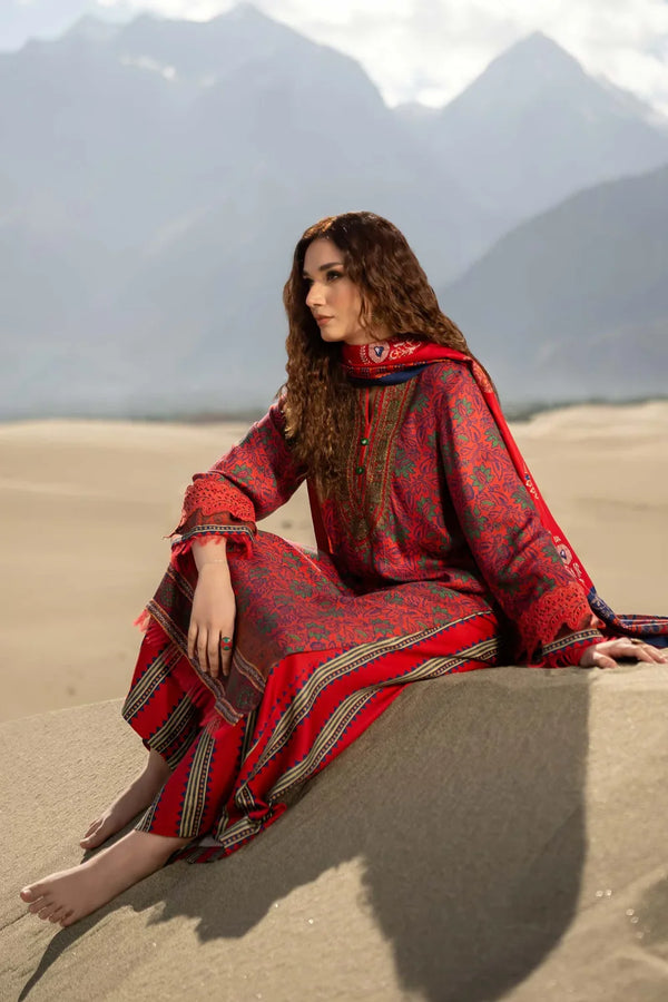 Maria.B Khaddar Mehroon 3PC