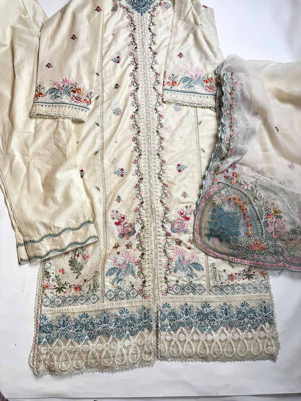 QALAMKAR LAWN RIMSHA RTW