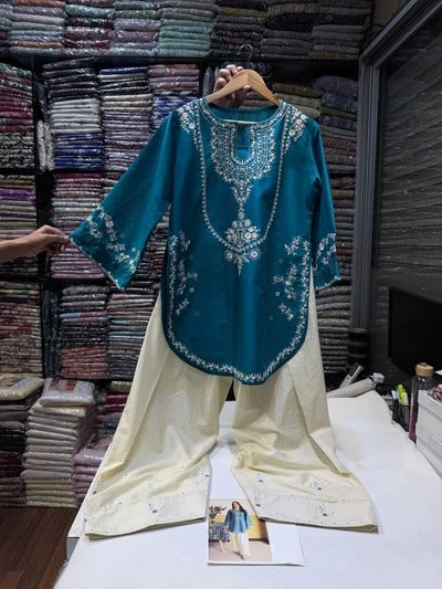 ETHNC KURTA SET ILAYDA