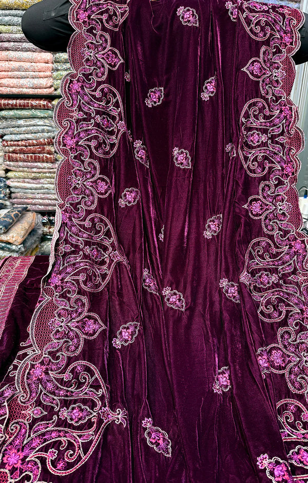 LAILA MISHRA 07 Velvet
