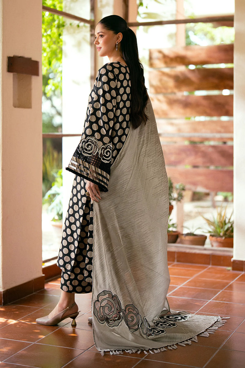 Baroque | Skin - Lawn Collection Replica