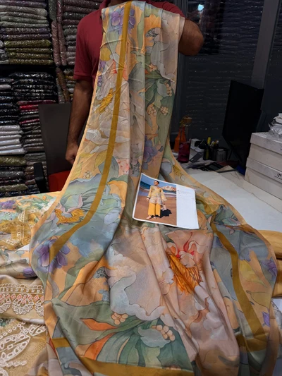 BAROQUE SILK PRINT UF-4121