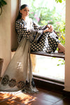 Baroque | Skin - Lawn Collection Replica