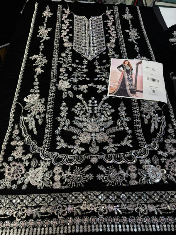 ANEELAS VELVET BLACK LUXE