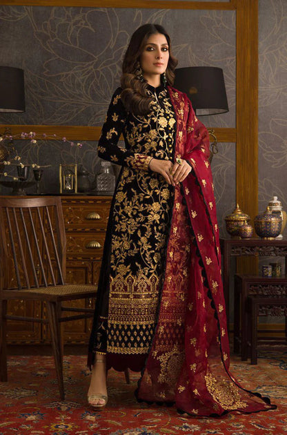 Zainab Chottani Black Velvet Formal Collection Replica