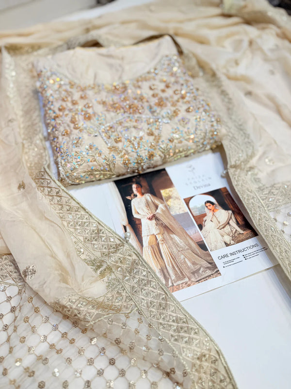 FAIZA SAQLAIN TASSEL SILK DEVINA