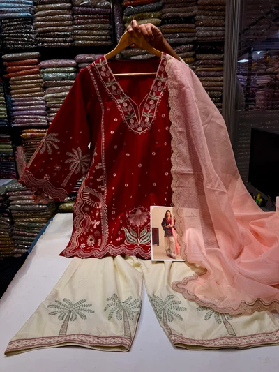 ETHNC KURTA SET 3PC E-103 BRICK RED