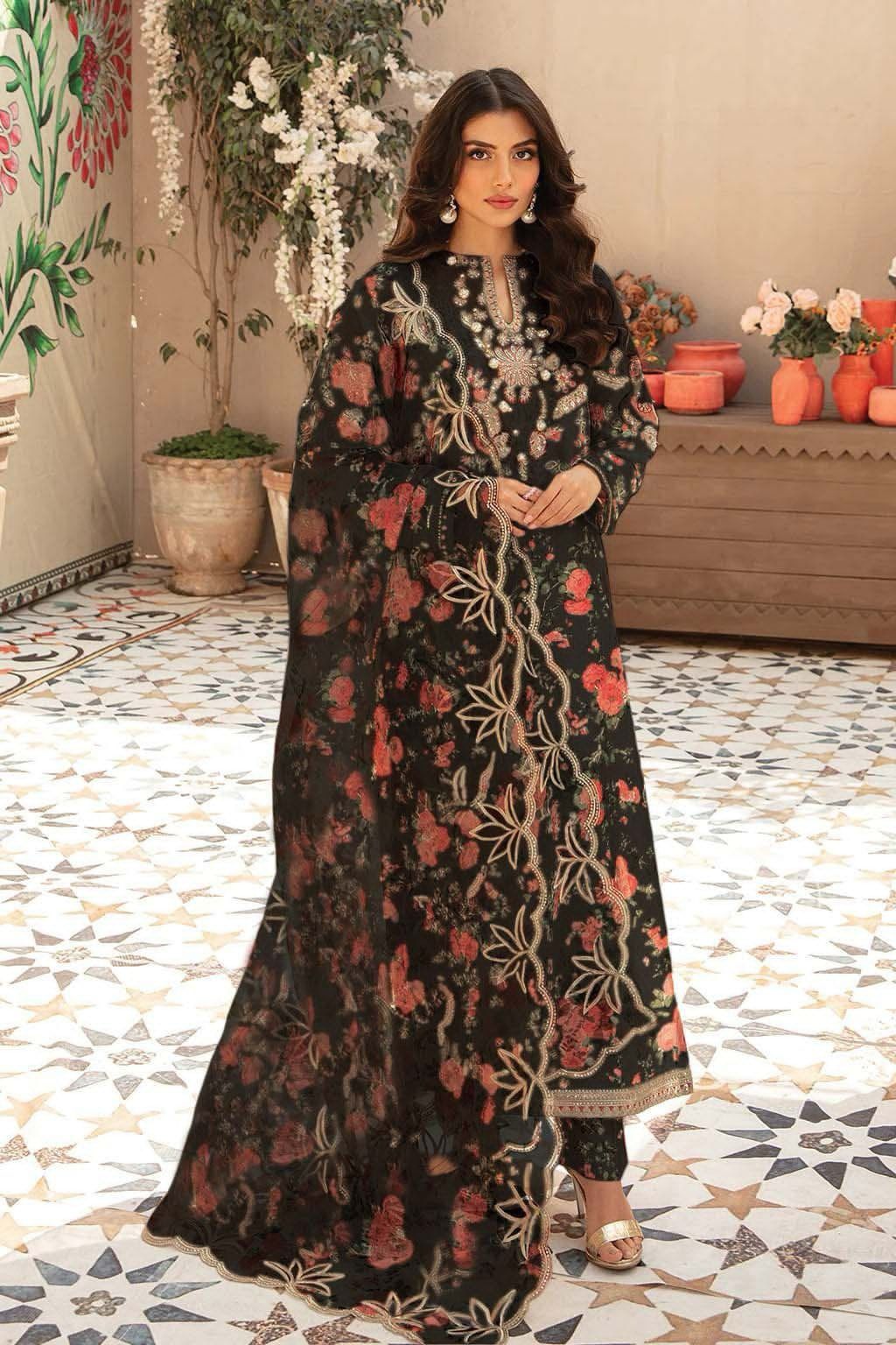 Vaniya Black Luxury Lawn Collection Replica