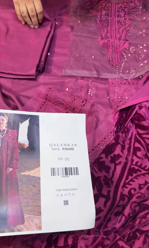 Qalamkar FP05D Dhanak Palachi Shawl (Magenta)