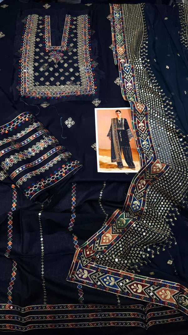 Jazmin Lawn D-5 Black