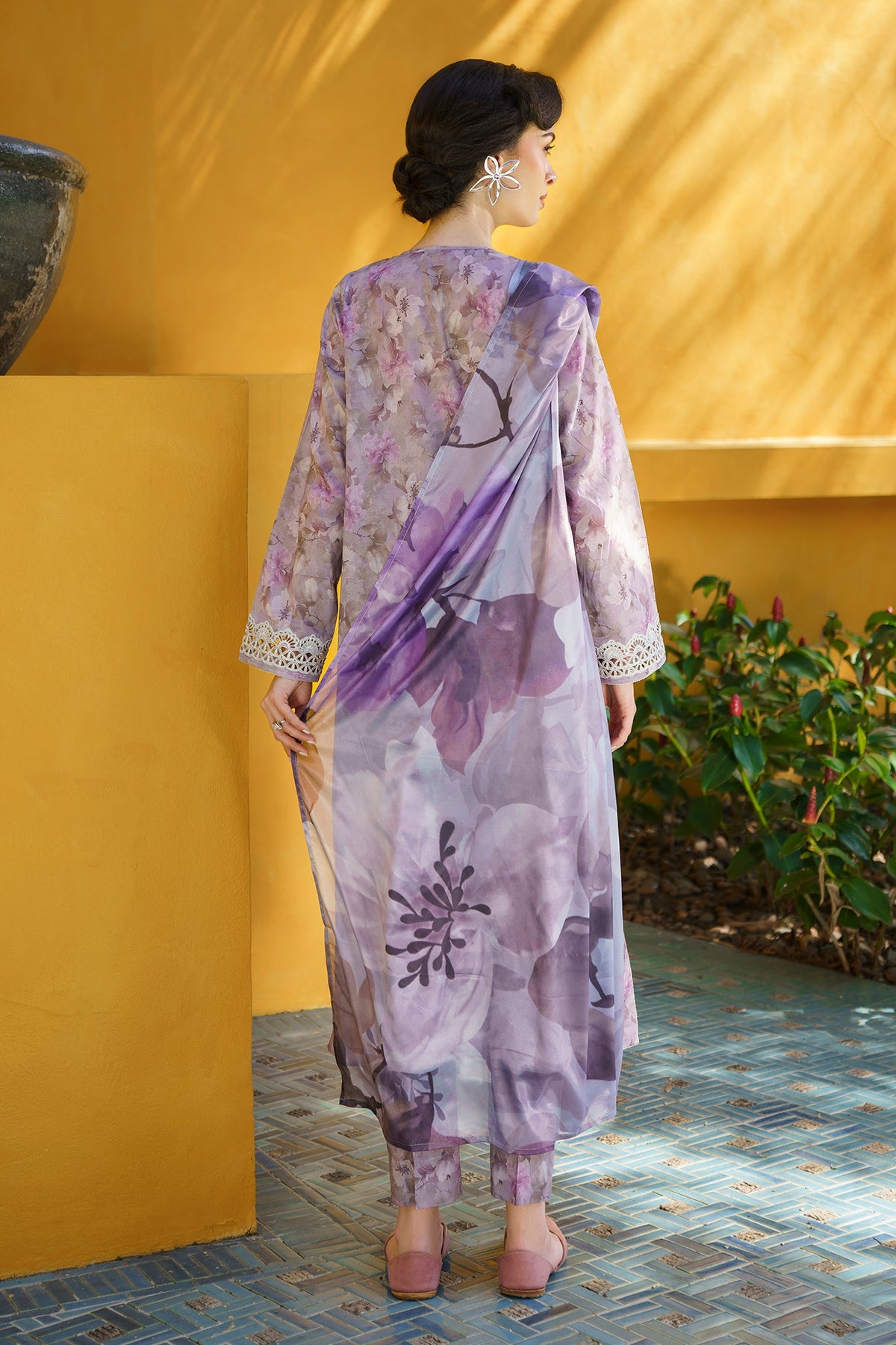 Baroque Pink Floral Printed Lawn Collection Replica