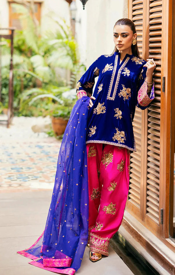 ZAINAB CHOTANI VELVET JIA 3PC