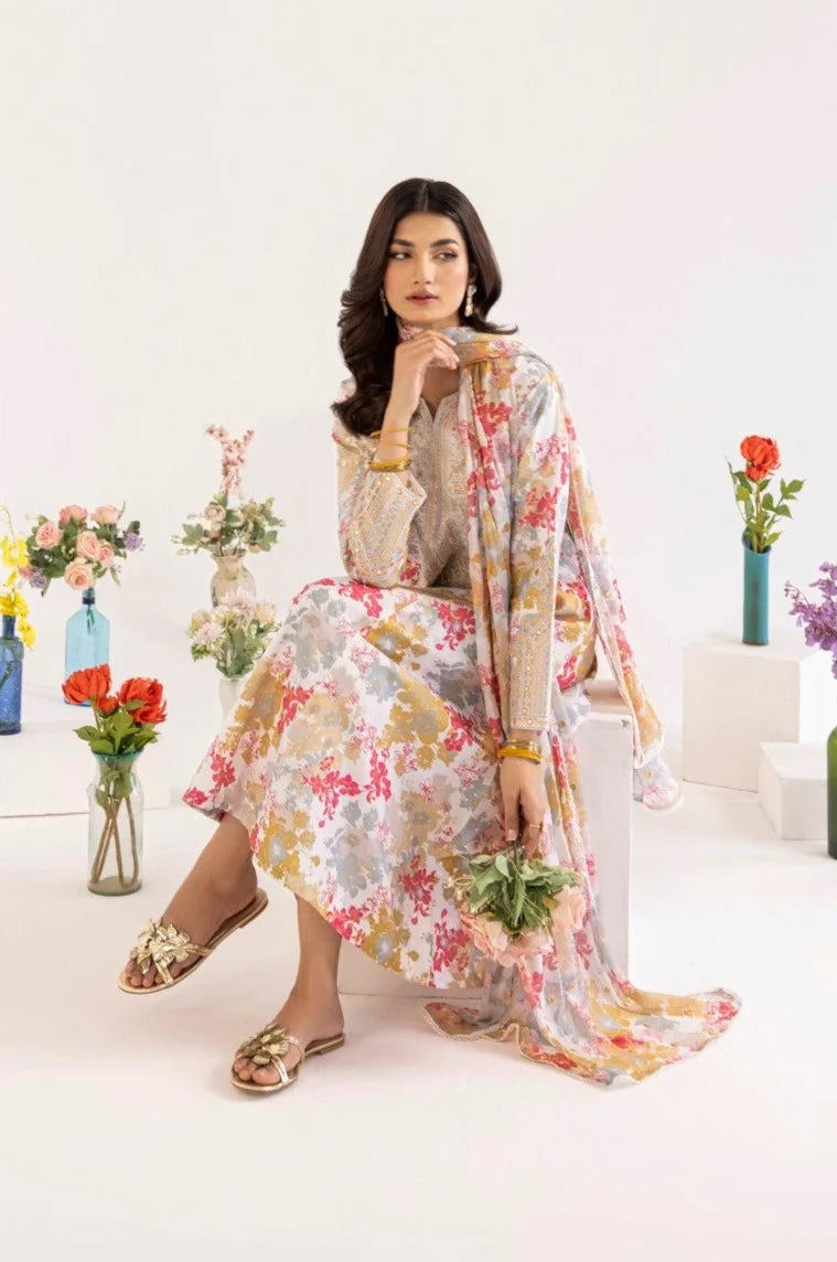 Mohagni Peach Printed Lawn Embroidered Collection Replica