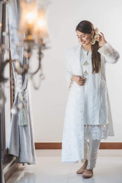 Ayeza Khan White Chikan Kari Luxury Lawn Collection Replica