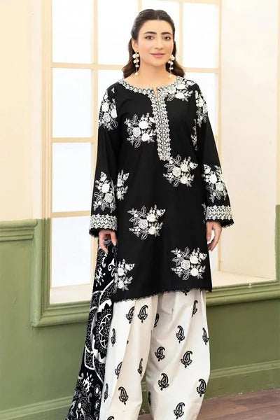 ZARA SHAHJAHAN BLACK & WHITE