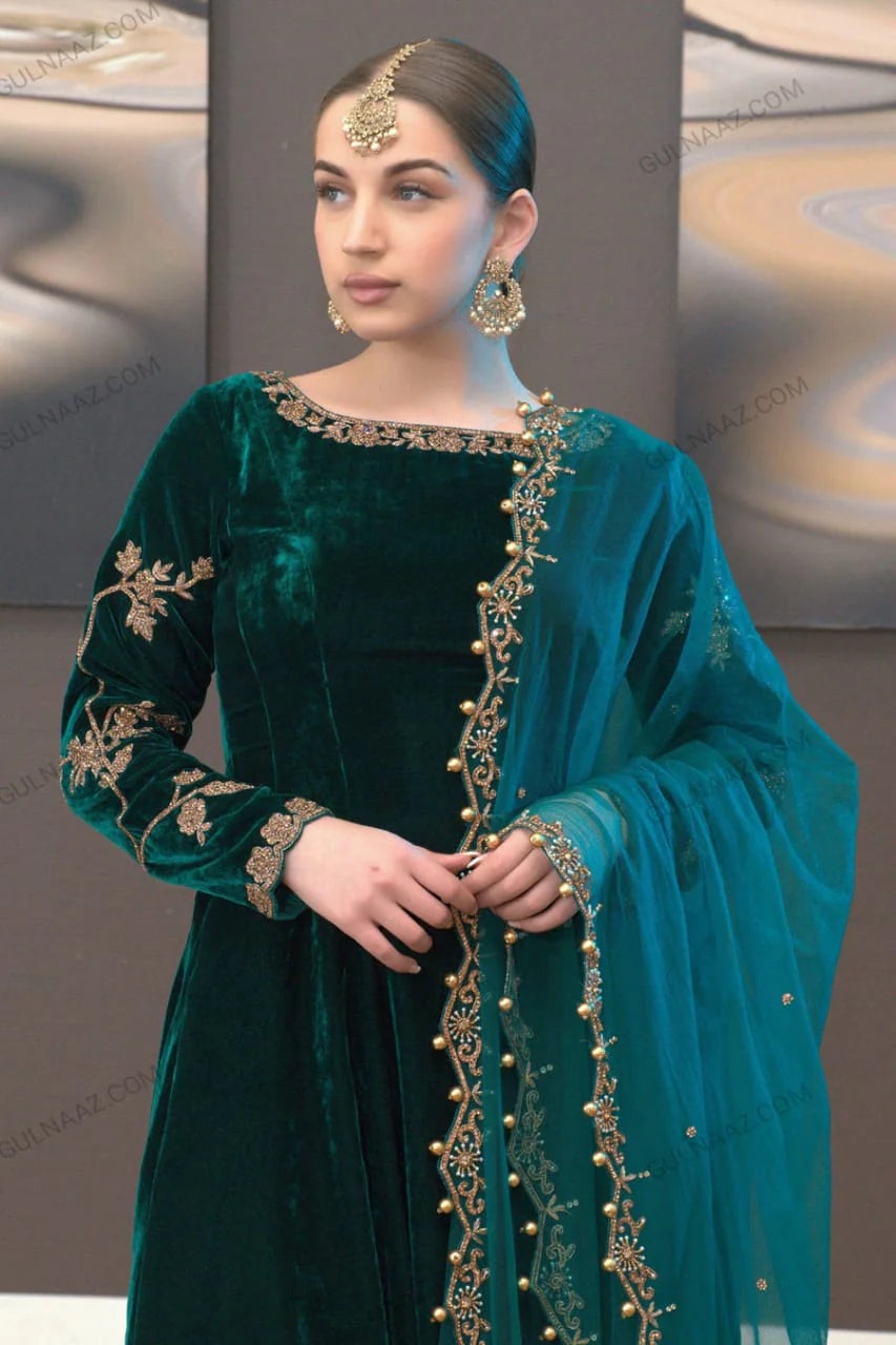 Gulnaz Khan Green/Black Velvet Collection Replica