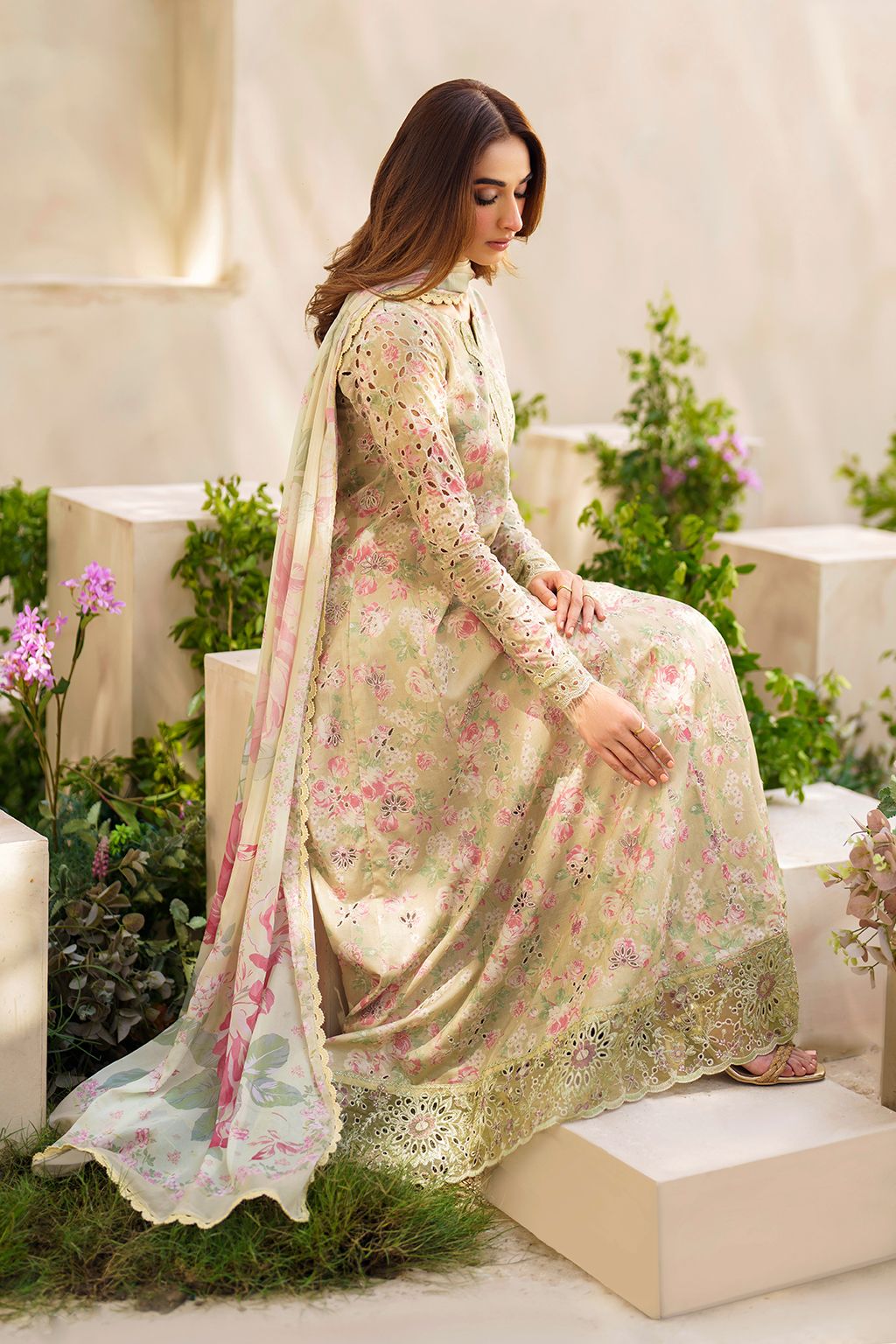 Iznik Pistachio Printed Lawn Collection Replica