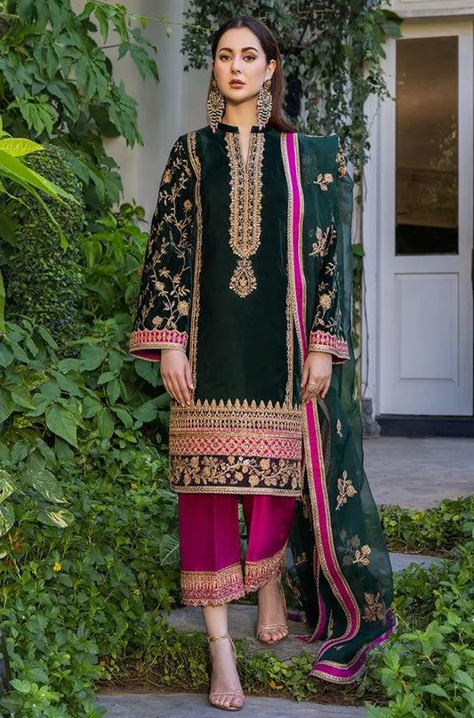 Zainab Chottani Green Velvet Formal Collection Replica