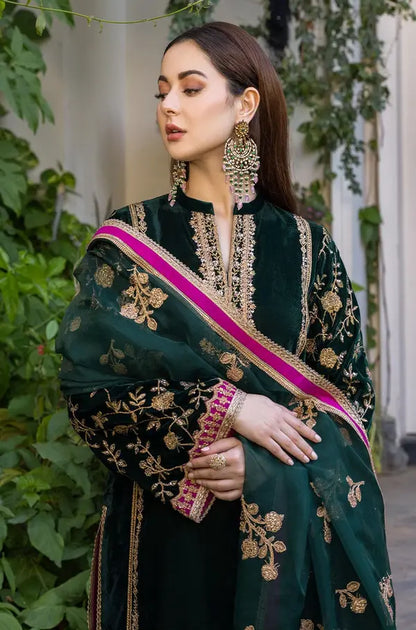 Zainab Chottani Green Velvet Formal Collection Replica